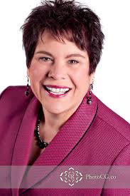 Ava Diamond, Speaker