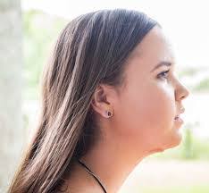 Hollie Snell's Instagram, Twitter & Facebook