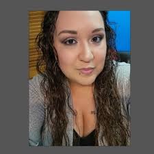 Gina Corella's Instagram, Twitter & Facebook