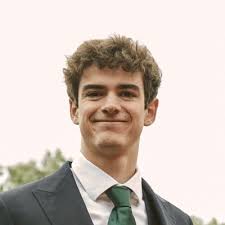 He empezado en un nuevo puesto de Strategy Consulting Intern en Strategy&! 