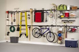 Organizing your garage is a daunting task, but we've got you covered with these garage storage ideas for maximizing space. 7 Great Garage Storage Ideas West Coast Self Storage