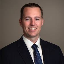 Kia Adams's Instagram, Twitter & Facebook