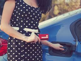 Retrouvez les avantages rattachés aux cartes bancaires hello bank! Pourquoi Votre Carte Bancaire Peut Etre Refusee Quand Vous Prenez De L Essence Femme Actuelle Le Mag