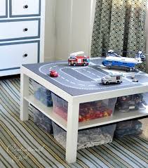 Detallado set de juego ninja con un dragón ninjago® de juguete y 6 minifiguras: Muebles Infantiles 6 Mesas De Juego Caseras Pequeocio