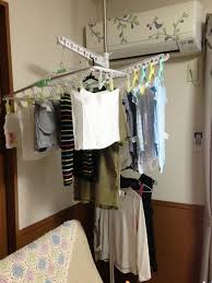 ワンタッチ ステンレス 物干しポール 部屋干し 室内物干し 折りたたみ ハンガーラック 物干し 室内干し 突っ張り 室内 つっぱり 洗濯物干し ハンガー ポールハンガー ポール つっぱりポールハンガー 突っ張り棒 物干しスタンド ラック コンパクト 省スペース 洗濯物