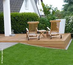 Hier gibt es klare empfehlungen und tabus, wie ein garten korrekt konzipiert werden sollte, damit das chi fließen kann. Feng Shui Hocke Galabau