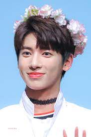 (txt taehyun fancam) l @musicbank 200529. Txt S Taehyun Became A Singer Because Of Shinee Koreaboo