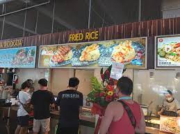 We tried all flavours of king of fried rice: Queue Situation At King Of Fried Singapore Atrium Sale Facebook