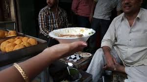 Vinod dua is quite a popular media personality in india. Indore Ka Khan Paan Joshi Dahi Wadas At Sarafaa Market Indore By Anup Patel
