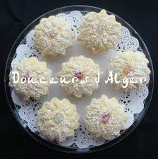 M Ghabar Douceurs D Alger Gateaux Et Desserts Recette Gateau Oriental Recette Gateau Sec