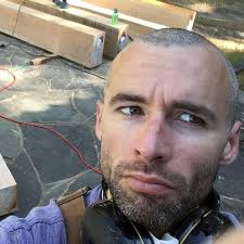 Roleplaying game group formation in Powell River