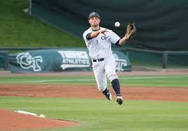 The Yellow Jackets Scored Seven Runs On Seven Hits Over The First Two Innings Of Play To Erase A First Inning Two Run Deficit Mercer Bears Mercer Baseball Team