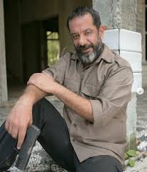 Bunun sonucunda kız kardeşini öldürmüştür. Arka Sokaklar Civan Kimdir Emre Torun Dizi Oyuncu