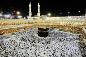 Seperti yang disinggung dalam tabel di atas, ada perbedaan biaya. 3 Perbedaan Haji Dan Umroh Jejak Imani