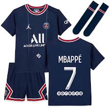 Que ce soient les stars de l'équipe, les joueurs de devoir ou tout simplement les jeunes du centre de formation, retrouvez tout. 2021 2022 Kids Psg Jersey Home Kit Children Psg Football Jersey Customize Name And Number Shopee Singapore