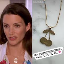 We love @iamkristindavis for giving us Charlotte York, but also because  she's held