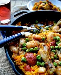 Easy Chicken Chorizo Paella Recipe Recipe In 2020 Chicken Chorizo Recipes One Pot Dinners