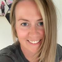 100+ "Laura Blackburn" profiles