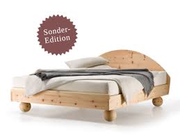 Elfenbett Flora Zirbe Mit Kugelfussen Bettgestell Bett Zirben