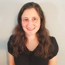 Sarah Forster's Instagram, Twitter & Facebook