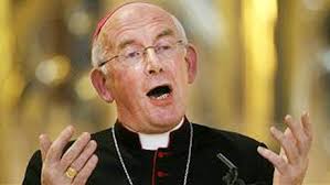 Irský biskup rezignoval kvůli skandálu se zneužíváním dětí