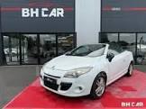 Renault-Megane-III-Coupe-/-Megane-III-Cabrio-(2010)