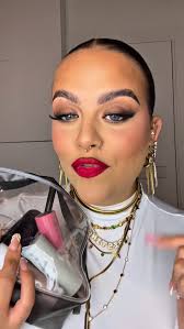 Vediamo come ho realizzato questa base utilizzando tutti i prodotti più  costosi che ho nella mia collezione 🥹🥹✨✨, Fatemi sapere cosa ne pensate  🤍🤍, @ysl @yslbeauty @hudabeauty @patricktabeauty ...