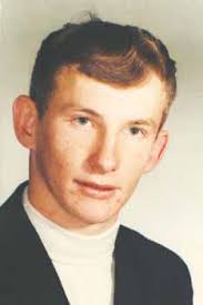 AN XTRA SPECIAL TRIBUTE E13–17