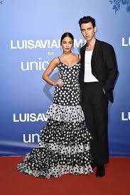 Robert) was born in anaheim, california, united states. Vanessa Hudgens And Austin Butler Talked Marriage Before Breakup