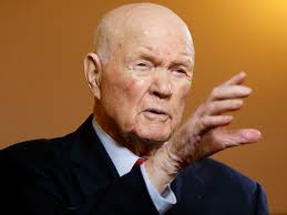 First American man to orbit the earth John Glenn dies aged 95