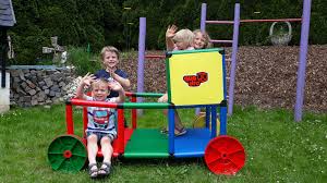 Quadro Car For Four Quadro Klettergerust Unsere Kinder Sozialverhalten