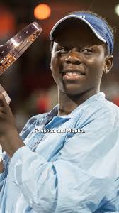 Federer's “special shot” might be the most unique shot the sport has ever  seen. 🤯 Everyone knows Roger's slice backhand is one of the best of all  time… but he also had