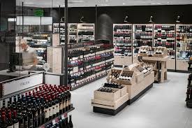 Systembolaget Caseimage Exklusiva Drycker Oversikt 3 Hansa Wine And Spirits Store Bottle Store Repurposed Wine Bottles