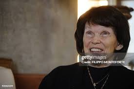 1,191 Danielle Grant Photos & High Res Pictures