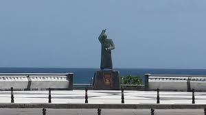 Spanish expeditions arrived in the san juan valley in some walls are painted to look like marble. San Juan Bautista Statue Picture Of Countryside Tours San Juan Tripadvisor
