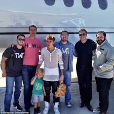 Their triplet sons kai musk, saxon musk and damian. Billionaire Elon Musk Endured Torture And Married Virgin He Met At A London Club Daily Mail Online