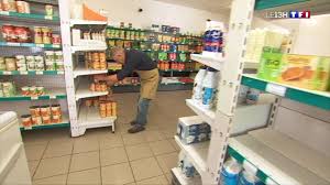Calme, vue sur les champs, idéal pour famille. Tf1 Le Jt A Bezenet L Epicerie Du Village Reprise Par Les Habitants Facebook