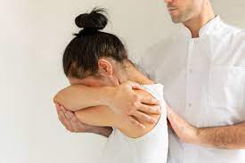 Une douleur vive va être ressentie le stress comme cause de douleur intercostale. Nevralgie Intercostale Pourquoi Consulter Un Osteopathe Cabinet B