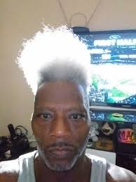 Does anyone know of a male or co-ed kickball or softball league? Asking for  a friend.