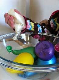 Sensory Balloons Ballons Sensoriels Activite Maternelle Jeu Sensoriel
