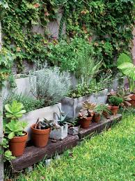 Pour Rever Tous Au Jardin Vivre Dedans Dehors Garden Plants