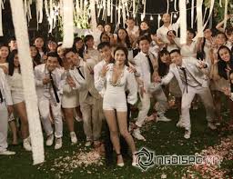 Sau khi hé lộ những hình ảnh về đám cưới, hôm nay 22/12, thủy tiên tung mv happy wedding (tên việt: 5 Cai Nháº¥t Trong Ä'am CÆ°á»›i Thá»§y Tien Cong Vinh Sao Viá»‡t Viá»‡t Giáº£i Tri
