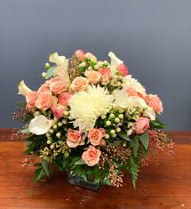 Sending this brilliant blue and white bouquet will surely garner oceans of appreciation from whoever receives it. So Peachy Chicago Florist Les Fleurs Du Mal Local Flower Delivery Chicago Il 60657