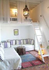 Bunları göz önünde bulundurarak, huzurlu vakit geçirebileceğiniz bir yayla evi nasıl yapılır öğrenebilirsiniz. Koy Evi Dekorasyonu Village House Decoration Icin 31 Fikir House Ev Dekorasyonu Evler