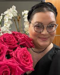 Sarah Conley's Instagram, Twitter & Facebook