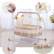 Bed model di atas bisa dibilang sangat modern dan dapat ditempati oleh 2 atau 3 orang. Tempat Tidur Ayunan Bayi Otomatis Blogger Coepoe