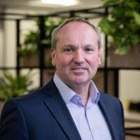 Timothy Moul's Instagram, Twitter & Facebook