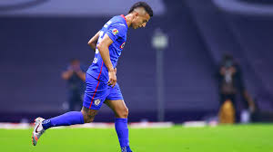 View roberto alvarado profile on yahoo canada sports. Roberto Alvarado Si No Hay Una Oferta De Europa No Quiero Salir De Cruz Azul Goal Com