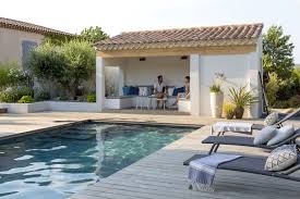Pin By Bluepanda822 On Zahrada In 2020 Pool Houses Backyard Pool Backyard Pool Designs