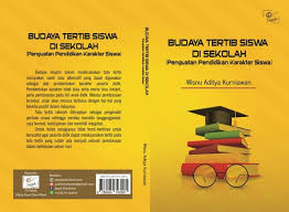 Kedisiplinan kehadiran dalam kegiatan ekstrakurikuler di sekolah/madrasah. Budaya Tertib Siswa Di Sekolah Jejak Publisher